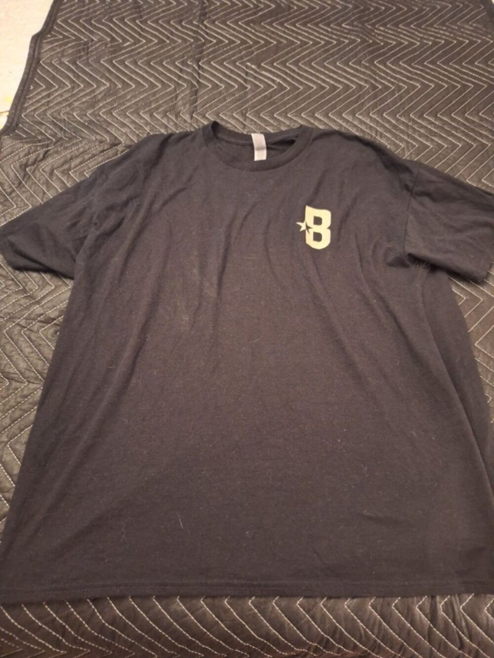 Gildan Beckett Collectibles Men’s Black T-Shirt Size XL Logo Graphic Back Tee